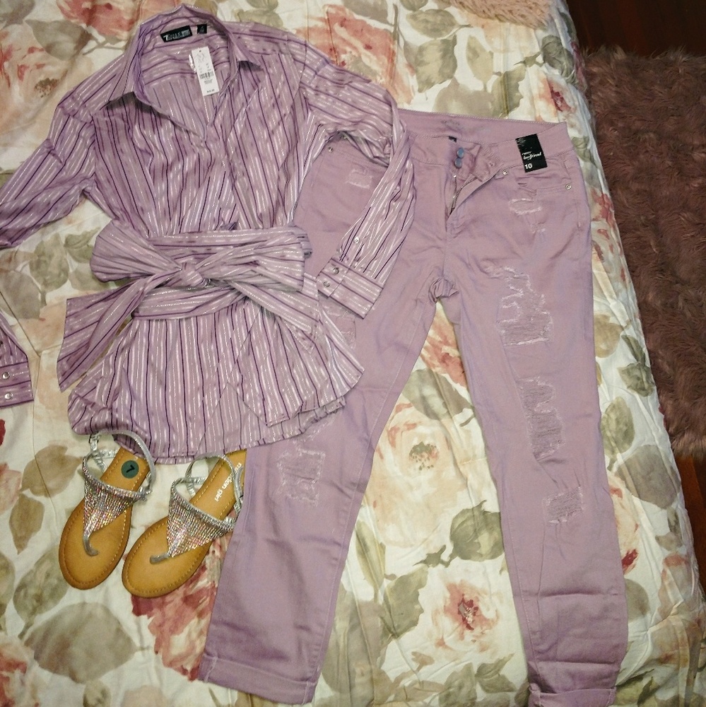 NWT *toooo cute* NY&C lavender jeans and top